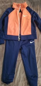 Nike jogger suit